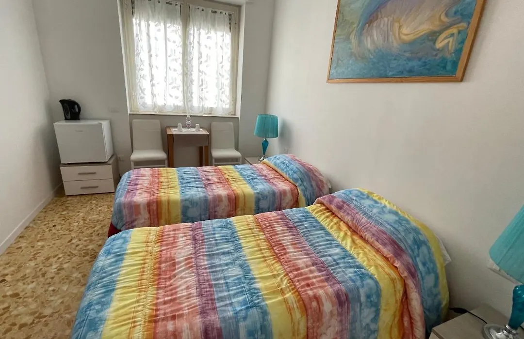 Joys House-1